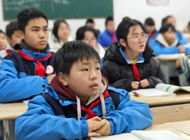 學(xué)習(xí)熱情顯著提升課程為脈課程體系賦能成長(zhǎng)班級(jí)文化潤(rùn)物無(wú)聲