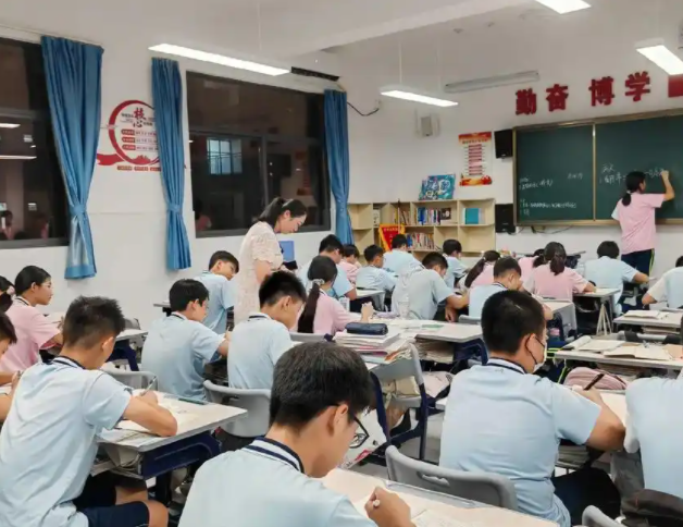 一切為學生的終身發展負責才能創造適合學生發展的優質教育